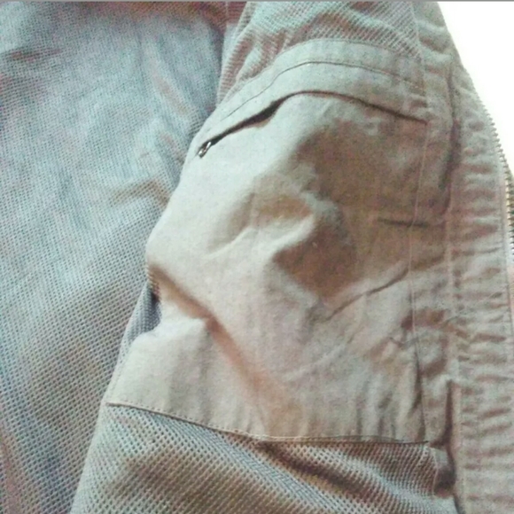 Clearwater Outfitters Vented Zip Up Vest/Jacket - Picture 5 of 7